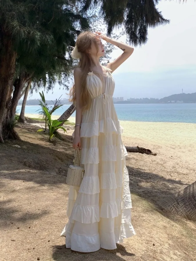 Vestido Longo de Gaze Pesada Sem Costas, Estilo Verão, Decote V Profundo, Com Cinto, Saia Ampla com Drapeado e Efeito Camada