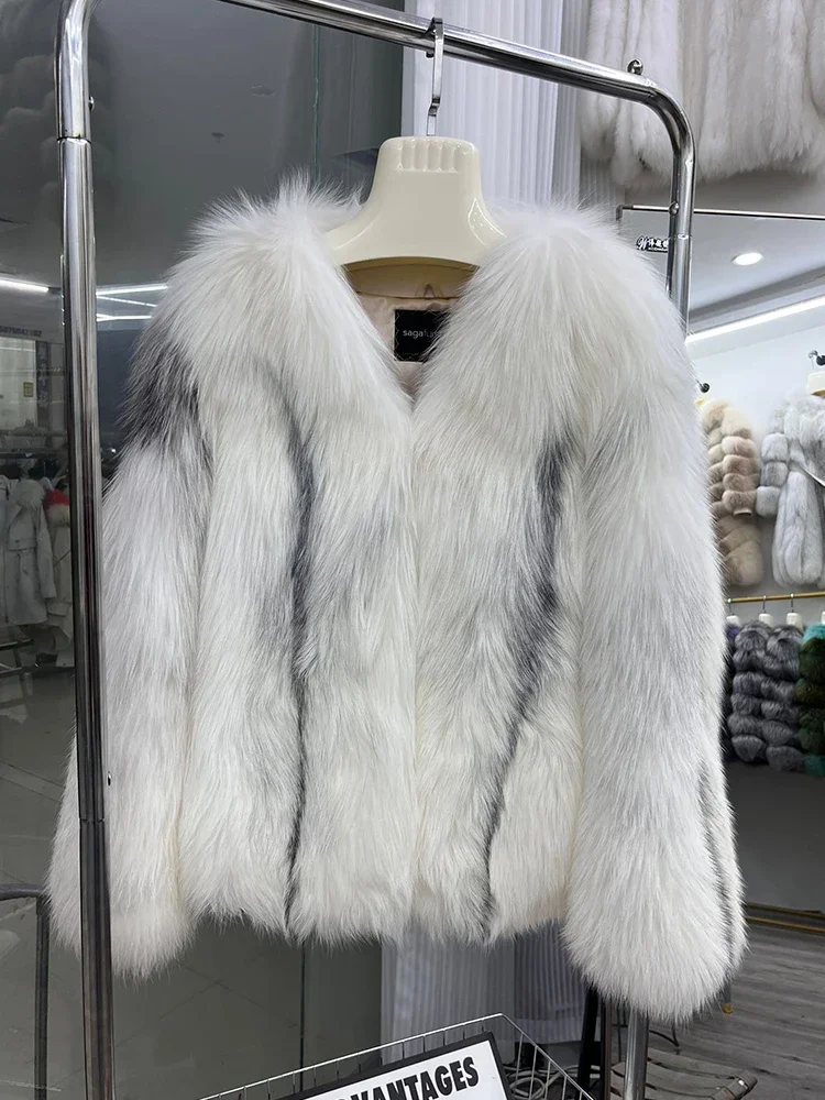 Cappotto di pelliccia di volpe naturale reale invernale da donna di nuova moda Giacca femminile di lusso genuina di alta qualità a maniche lunghe