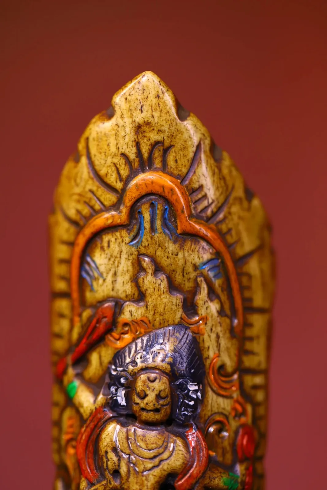 Gabala Carving Painted Gabalafo clothing pieces Six arms Mahakala Pendant Amulet