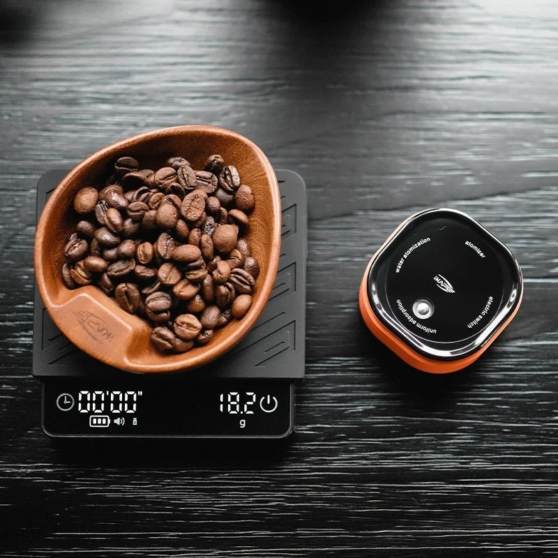 1/2 قطعة رذاذ حبوب البن ، 20 مللي زجاجة رذاذ أوتوماتيكية مضادة للكهرباء الساكنة ، ملحقات ماكينة الإسبريسو ، هدية لمحبي القهوة 2025