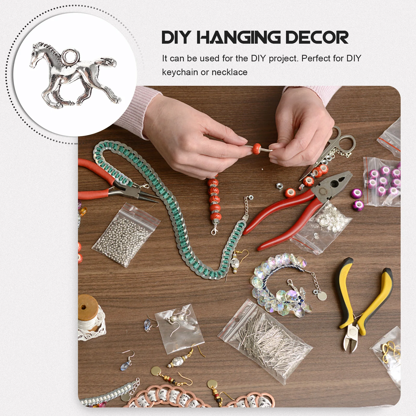 

200Pcs Alloy Horse Design Charms Durable Hanging Pendants for DIY Jewelry Key Ring Necklace Pendant Supplies Jewelry Charms