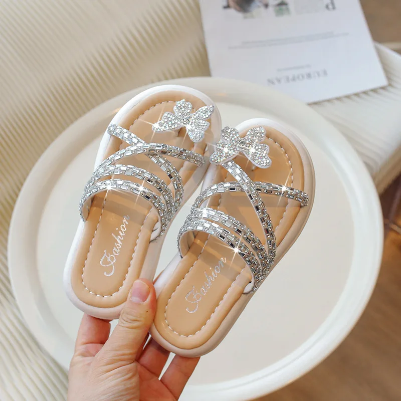 New Summer Children\'s Slippers Luxury Rhinestone Strap Girls Princess Causal Beach Slippers Fashion Butterfly Kids Flip Flops