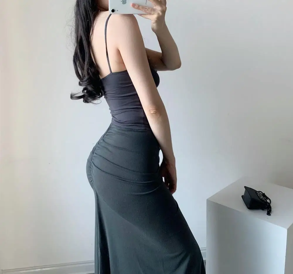 Elegant Long Halter Neck Midi Dress Vintage Pleated Bodycon Skirt High Waist Midi Skirt Women's Fashion Spring Summer Dress