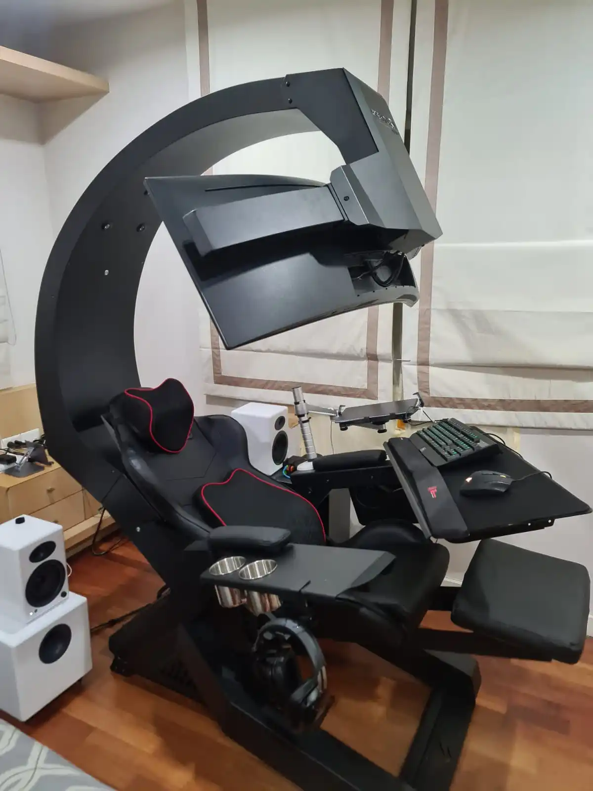Model 320 Most Affordable Ease Comfy Type Home Office Recline Zero Gravity Chair Workstation Supports up to 5 Monitors