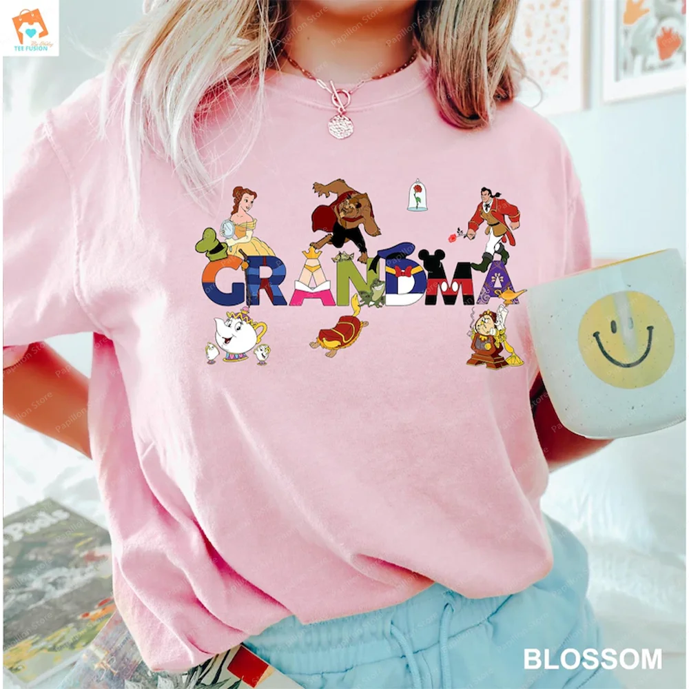 เสื้อยืดดิสนีย์ บิวตี้ คาสเซิล 2026 ของขวัญเพื่อนสนิทจากดิสนีย์แลนด์ เสื้อสเวตเชิ้ตวันหยุดสำหรับเด็กผู้หญิง เสื้อผ้าฝ้าย บ้านแห่งความงาม ครอบครัวเบลล์