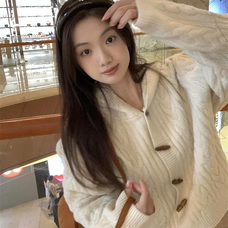 

Dongguan Daliang ort открытый кардиган-свитер осень-зима женское элитное вязаное пальто со шляпой без катышков длинный све