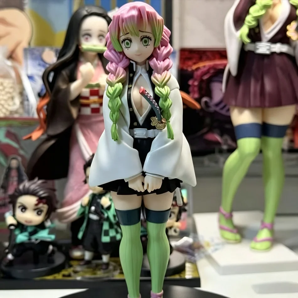 New Demon Slayer Anime Figure - đánh giá và giá Model Kit Zenitsu