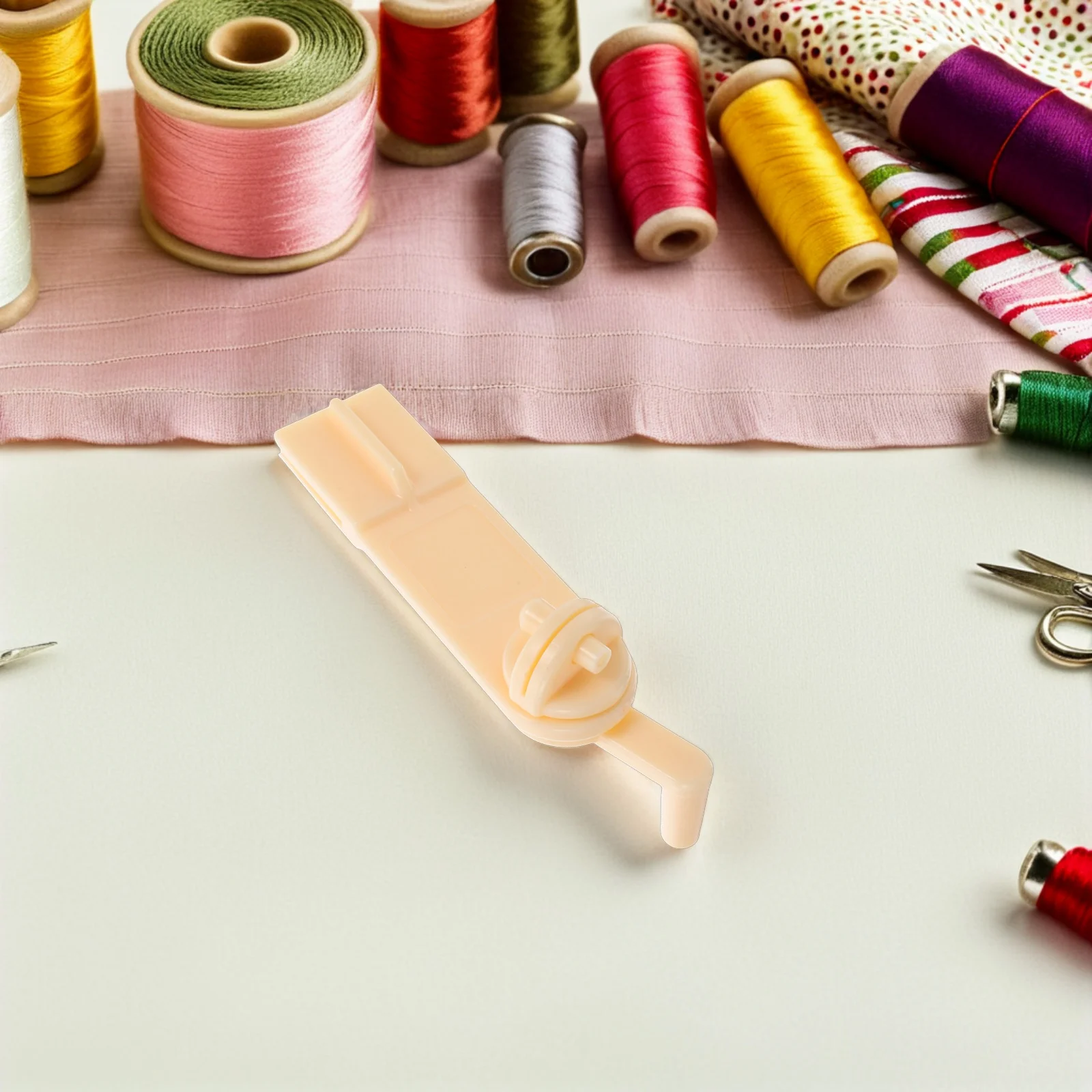 

Wool Winding Machine Hand Rope Braiding DIY Loop Weaving Cord Maker Tool Operated Knitting Sewing Accessories Braided Tools