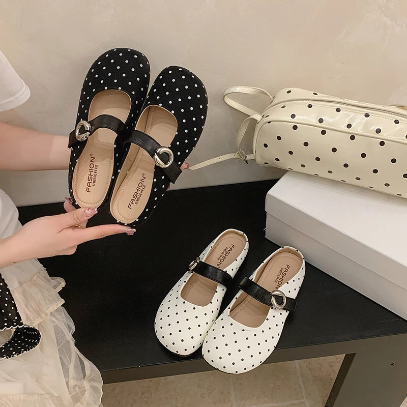 

Summer New French Retro Style Polka Dot Wrapped Head Slippers for Women, Outdoor Non-Slip Soft Flat Mary Jane Half Slippers