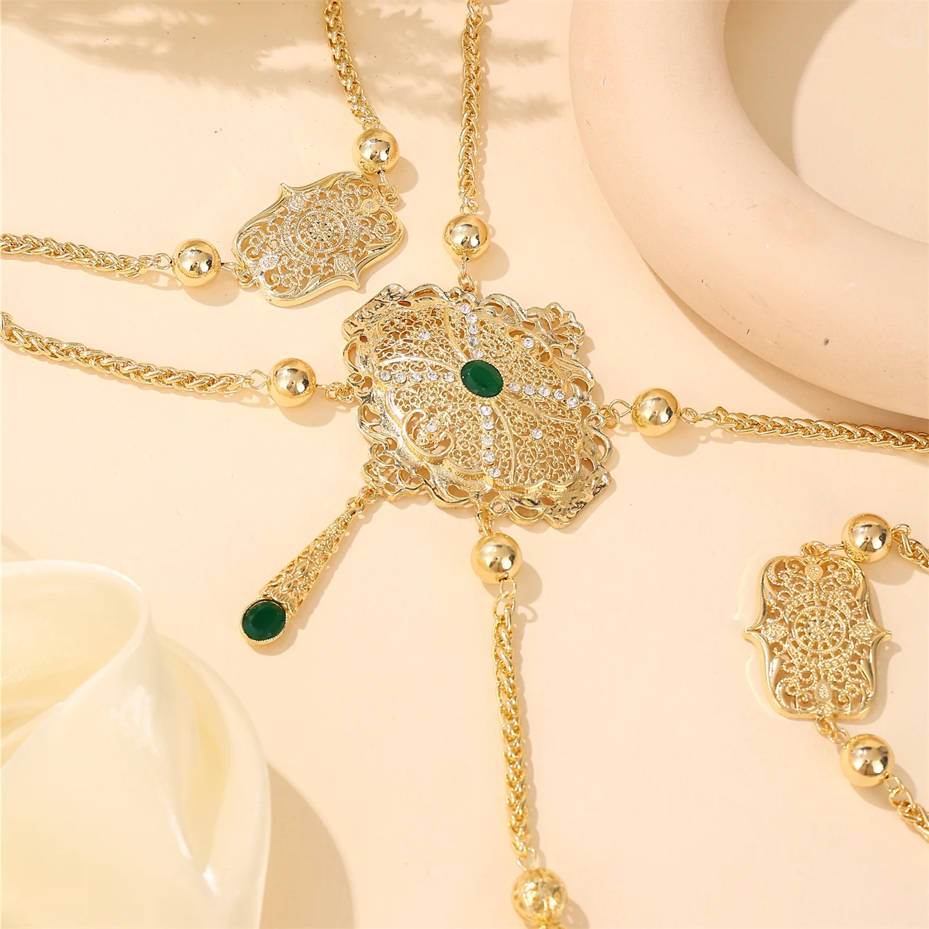 Moroccan Luxury Wedding Shoulder Chain Backpack With Large Gemstones Designed To Suit All Occasions