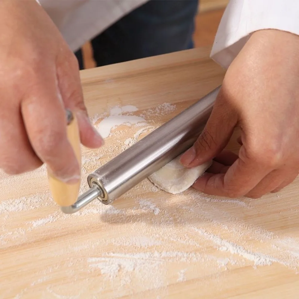 

360 Degree Rotating Stainless Steel One-handed Rolling Pin Smooth Surface Labor-saving Dough Roller Wood Handle Comfortable Grip