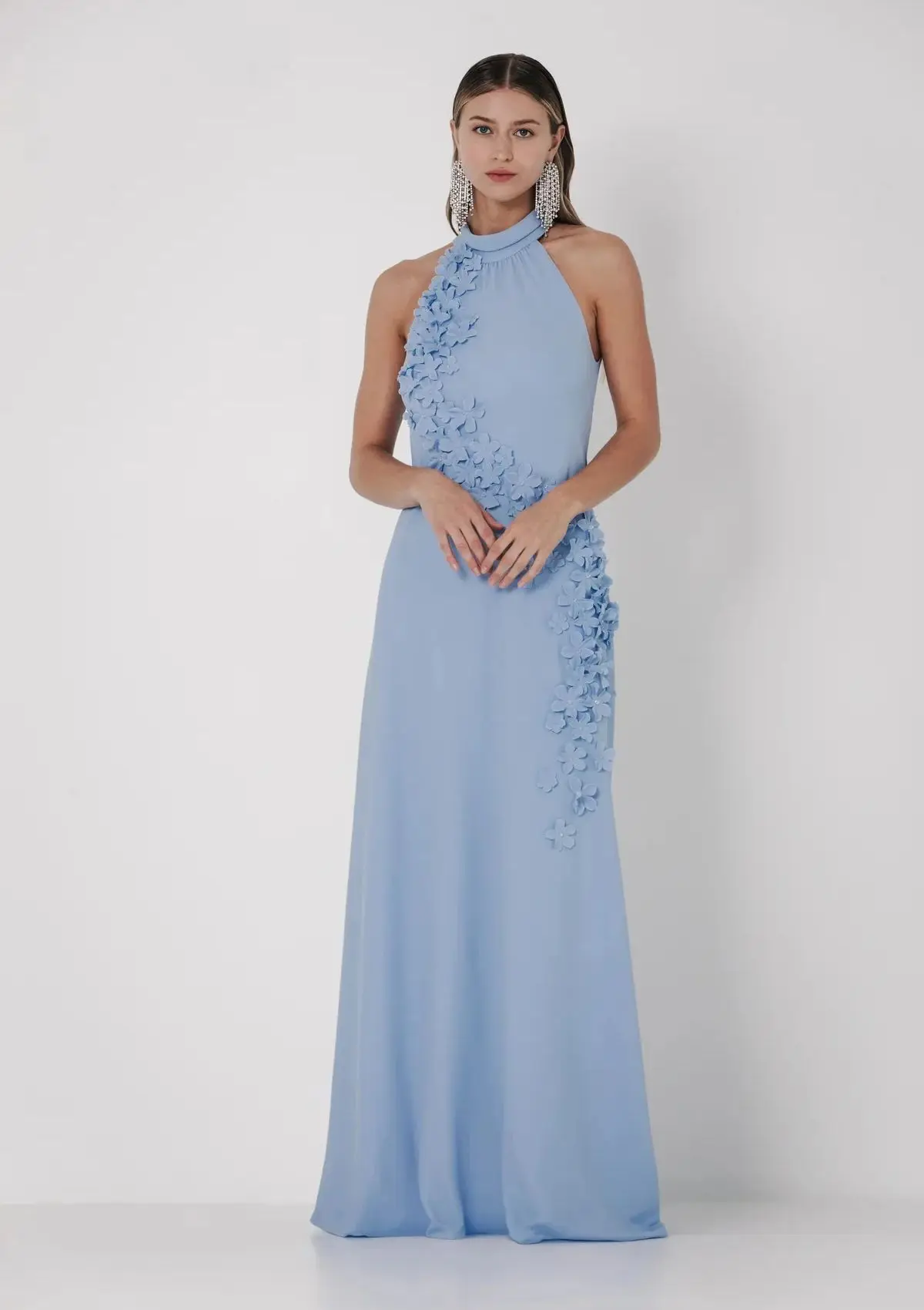 

Charming Blue Evening Dresses Floral Appliques Halter Prom Gowns Sleeveless Floor Length Satin Customized Wedding Guest Gowns