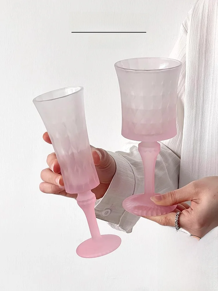 Vietri Mare Gradient Crystal Glass Cup High Foot Red Wine Champagne Glass Personalized Cocktail Cup Elegant Beverageware