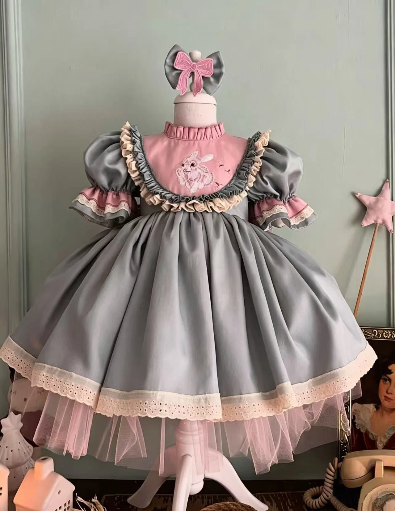 Girls Summer Gray Vintage Princess Dress with Hairpin Cute Rabbit Embroidery for Easter Birthday Holiday Photography B598