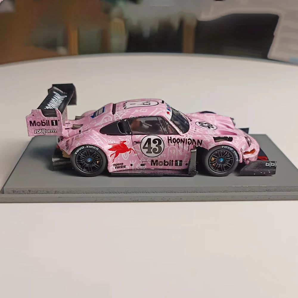 Modelo de coche Esto es un enlace para coche modelo de resina a escala 1: 43