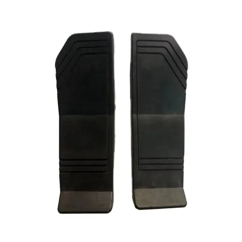 

For Komatsu excavator accessories Komatsu PC200-5 walking pedal rubber PC120-5 pedal rubber