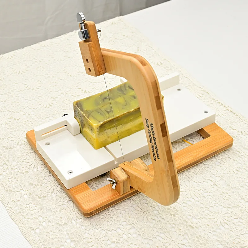 Immagine 7: Strumento All-in-One per Taglio e Rifinitura Sapone Artigianale, Stazione di Taglio Sapone Migliorata, Taglierina a Filo per Sapone a Processo a Freddo, Taglierina per Sapone