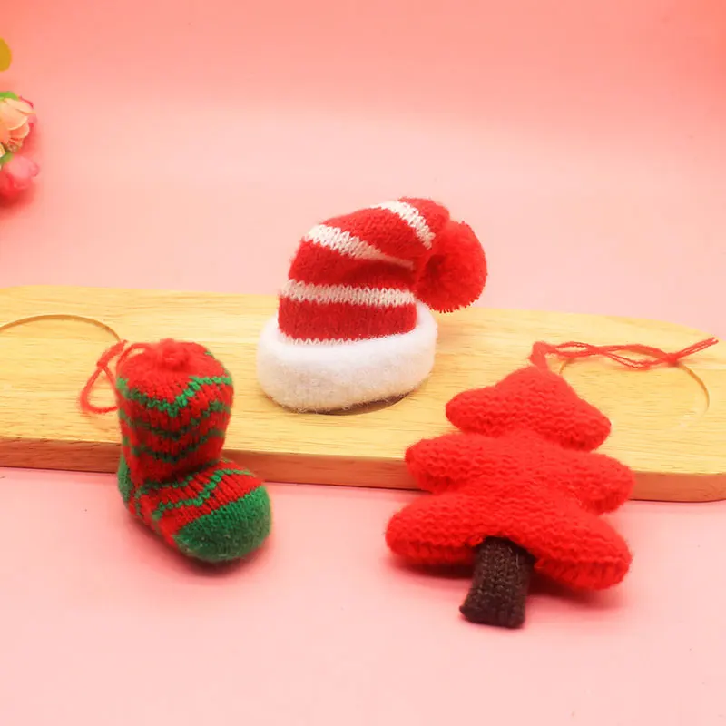 3 Stück Cartoon-Weihnachtsbaum-Anhänger, gestrickte Ornament-Serie, DIY-Material für Schuh-, Socken- und Taschendekoration – Detail 5