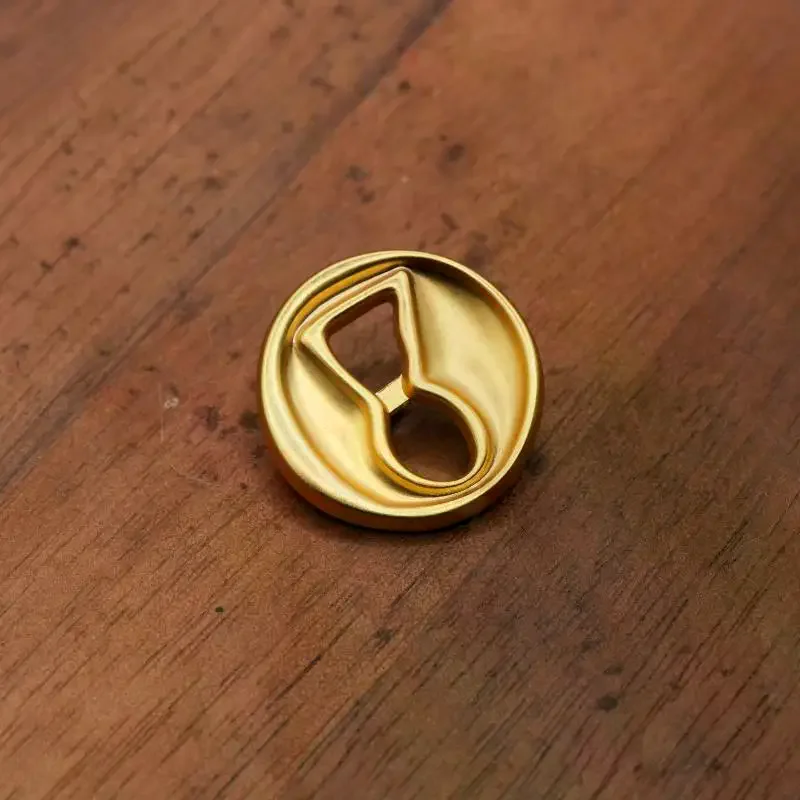 Vintage Metal Button Artistic - Vintage Collectible Buttons recension och pris