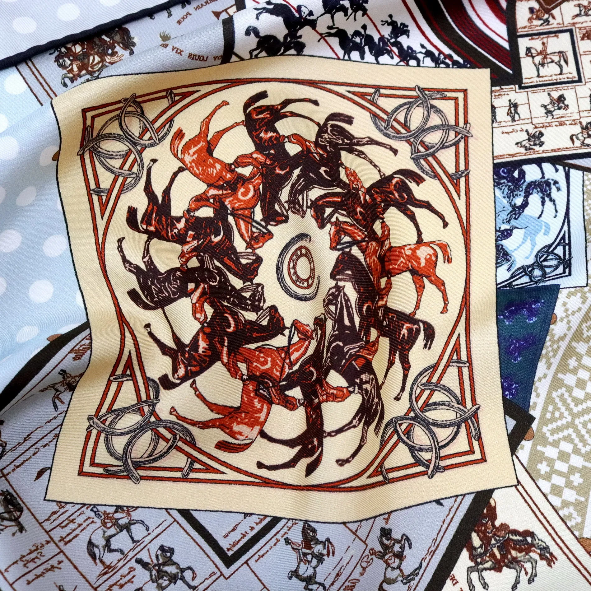Double Faced Print Scarf 90CM Women Mulberry Silk Scarfs Luxury Designer Bag Neck Scarves Hand Rolled Shawls Lover Gift