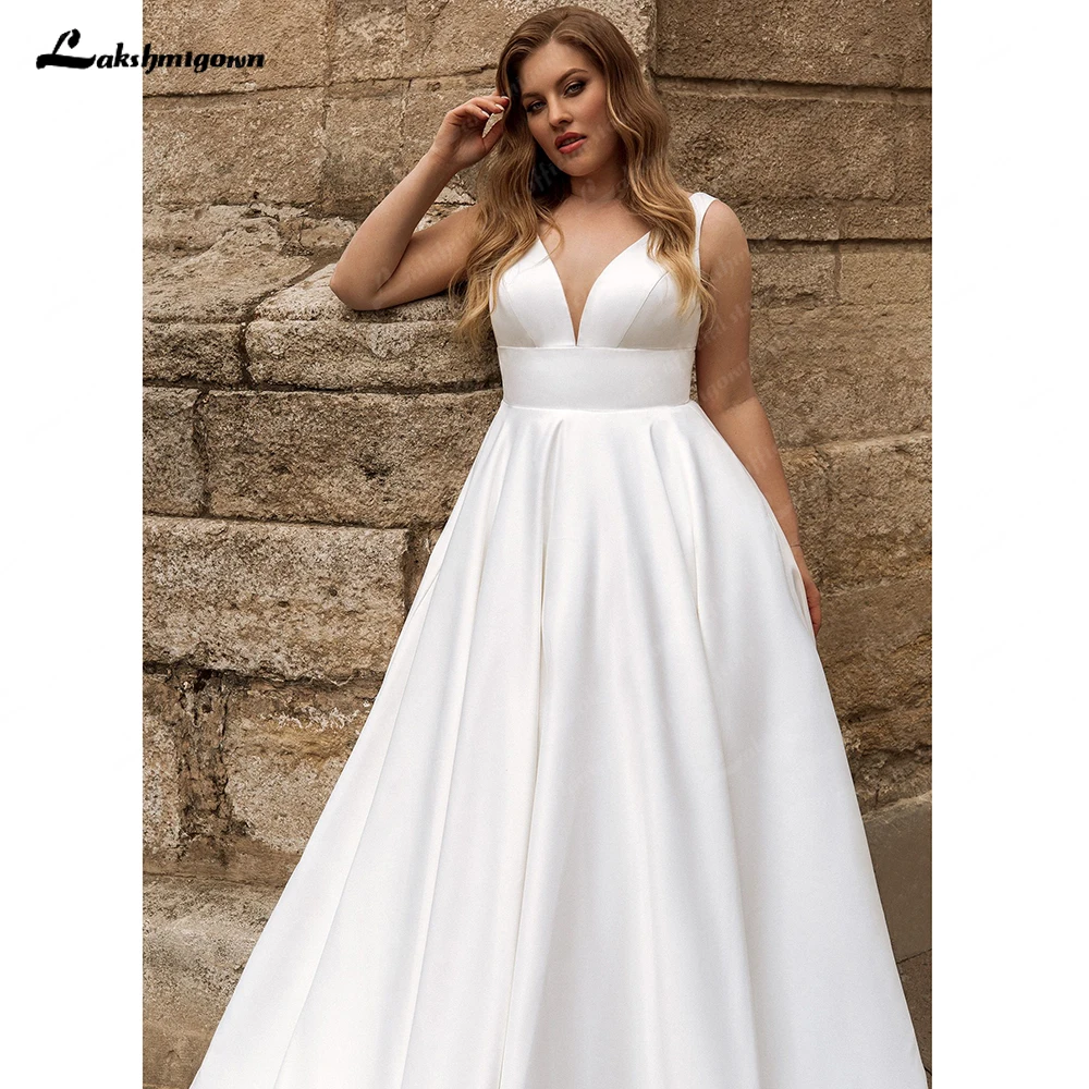 Lakshmigown Hochzeitskleider in Übergröße, Maßanfertigung, V-Ausschnitt, Schleppe, Rückenfrei, Vestidos De Novia, Damen-Brautkleid, Robe Mariee – Detail 6