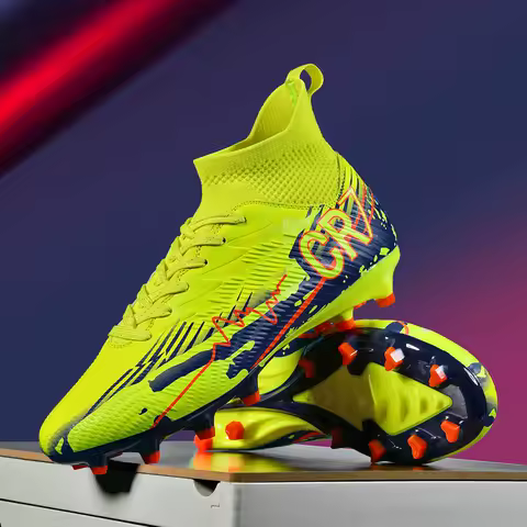 New Men Breathable Football Boots Unisex Ultralight Outdoor Soccer Shoes Non-Slip Sports Shoes Training Sport