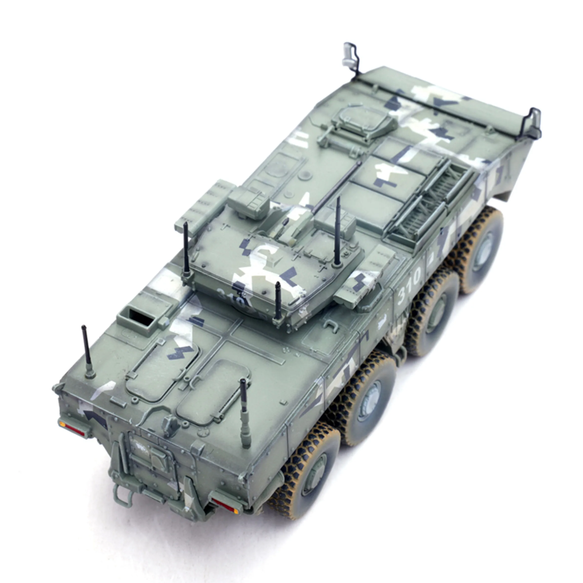 1:72 P12221PD rosyjski boomerang IFV model pojazdu opancerzonego zielona powłoka cyfrowa (obrotowe koła) Gotowa kolekcja produktów