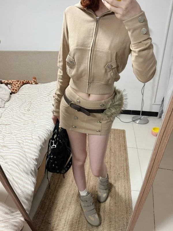 

Весенний винтажный коричневый кардиган с капюшоном и юбка-карандаш с высокой талией: комплект из двух предметов для женщин, модный ансамбль