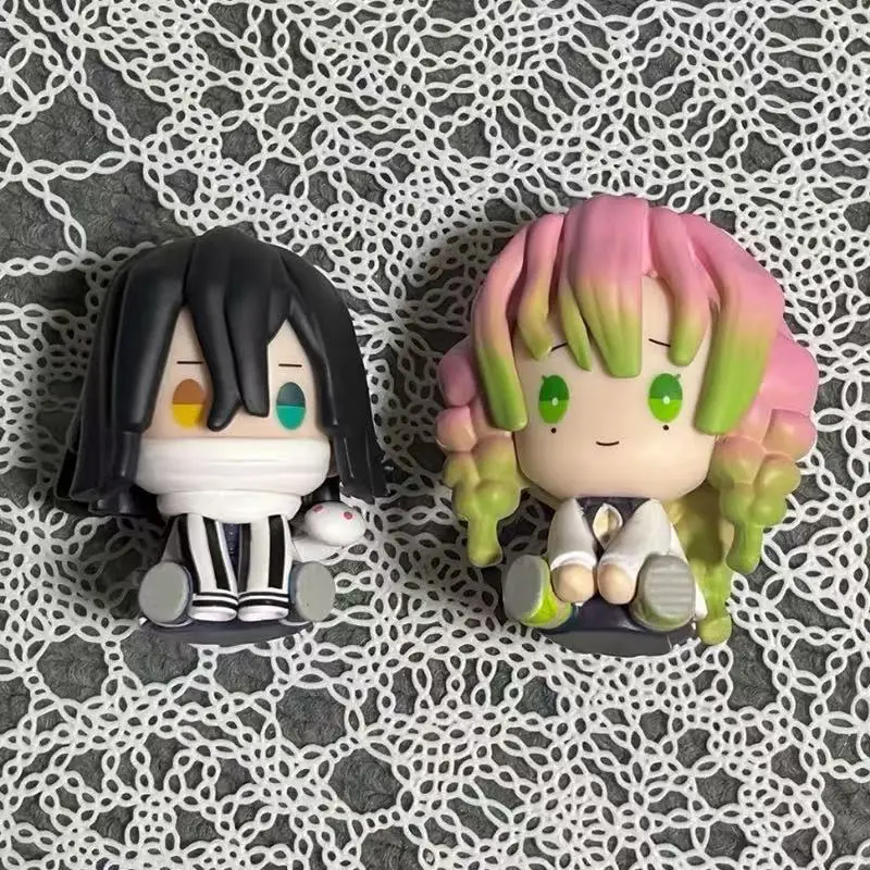Action Figure Originale Kimetsu No Yaiba Akaza Kochou Shinobu, Action Figure Originale con Occhi Piccoli Rotondi, Modellino Gacha, Giocattoli
