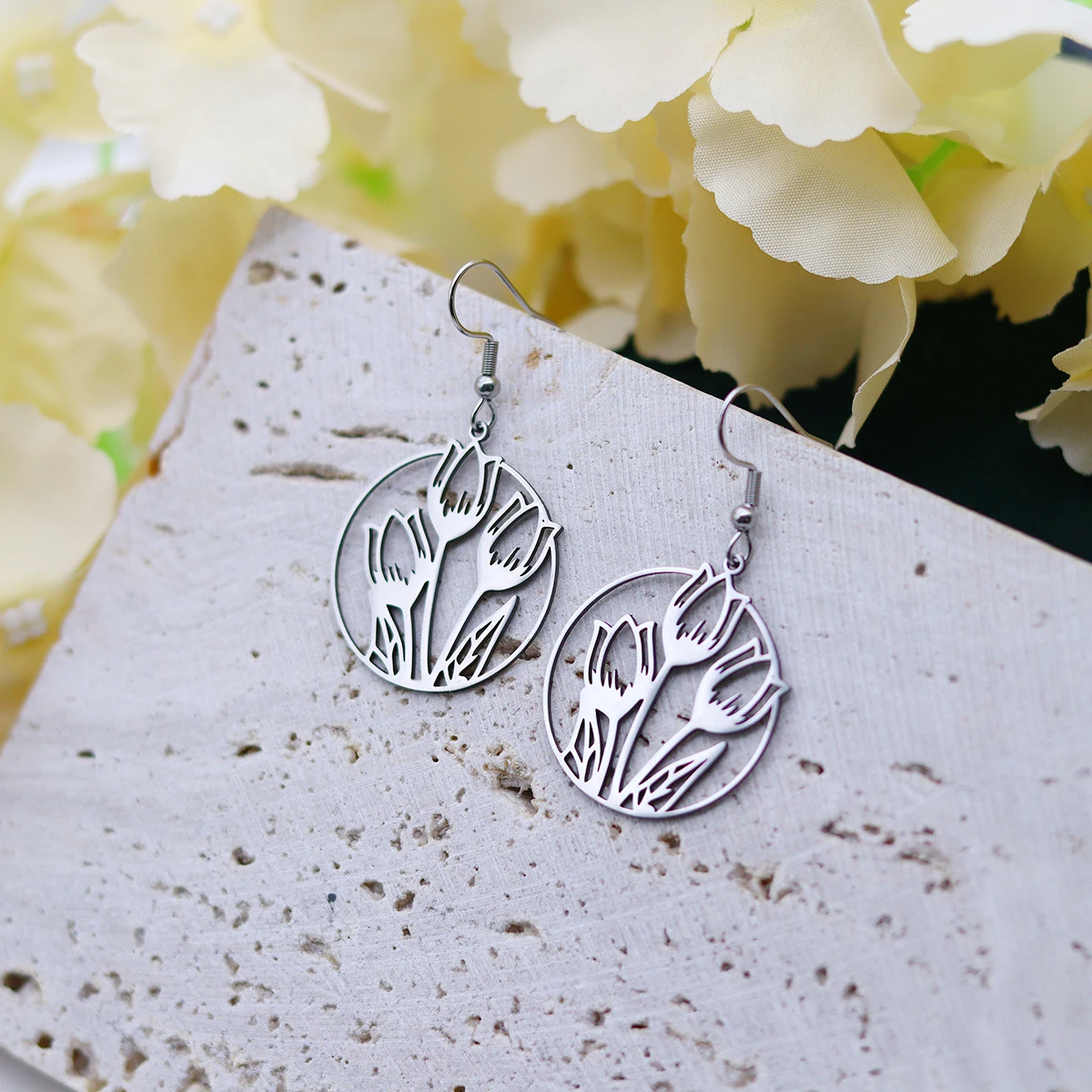 Kinitial Stainless Steel Artistic Cutout Tulip Dangle Earrings For Women Femele Simple Plant Flower Ear Jewelry Gift New view 4
