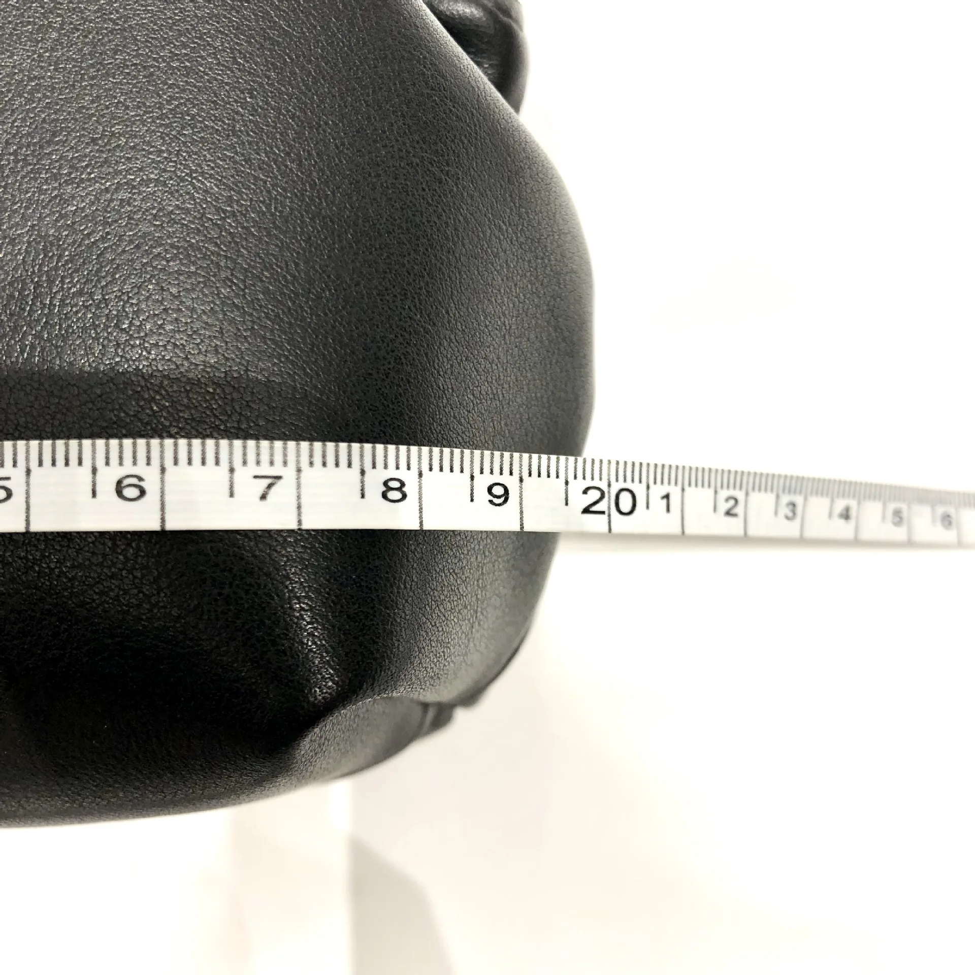 Handcrafted Top-Grain Leather Women's Shoulder Bag | Shell Purse Crossbody Sling | Vintage Retro Pocket for Autumn Winter 2025