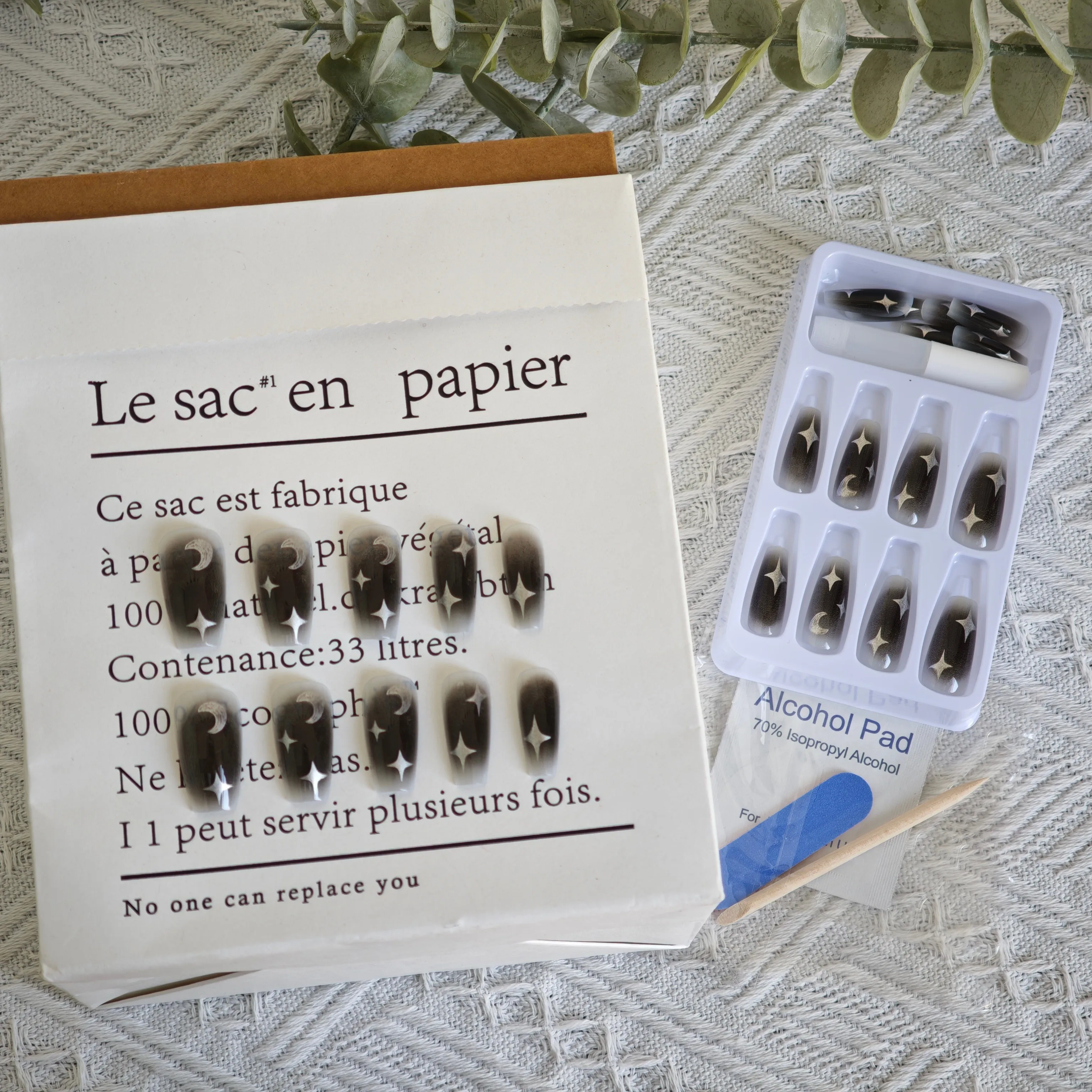 

24Pcs Medium Coffin Press on Nails - Y2K Dark Style with Silver Moon & Stars Ombre | Ballerina Shape Fake Nails