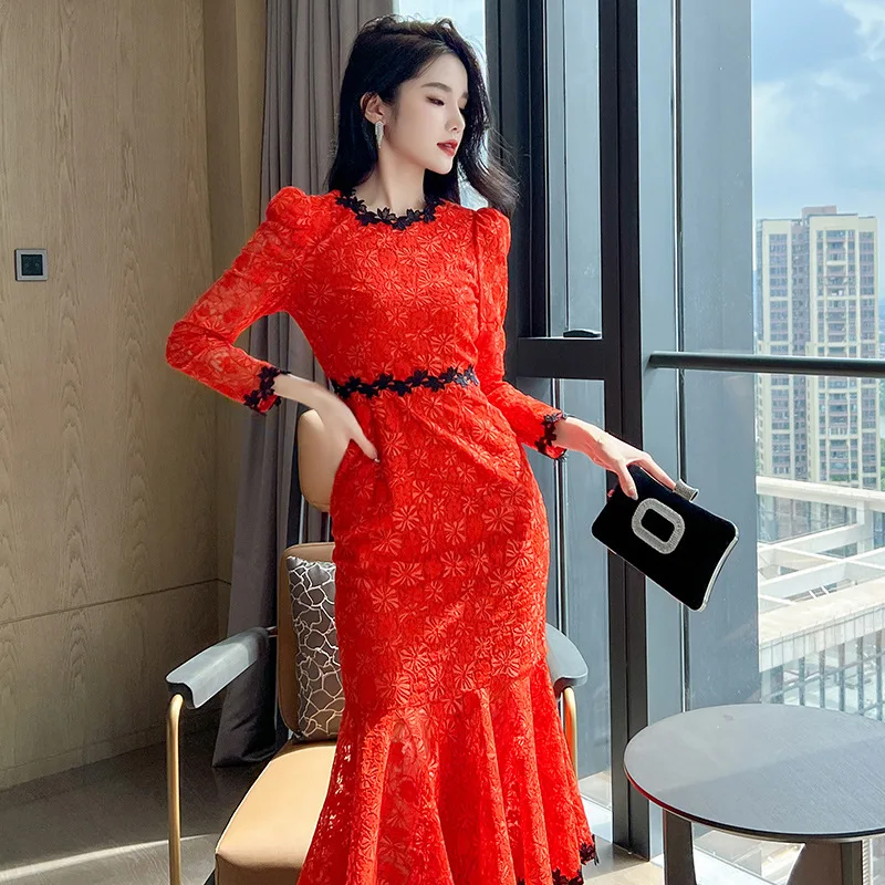 Early Autumn New Cross-Border Women's Clothing French Waist Trimming below the Knees Lace Long Sleeve Fishtail Dress