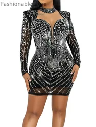 Vestito aderente a maniche lunghe con strass cavo con scollo a lupetto Sexy da donna