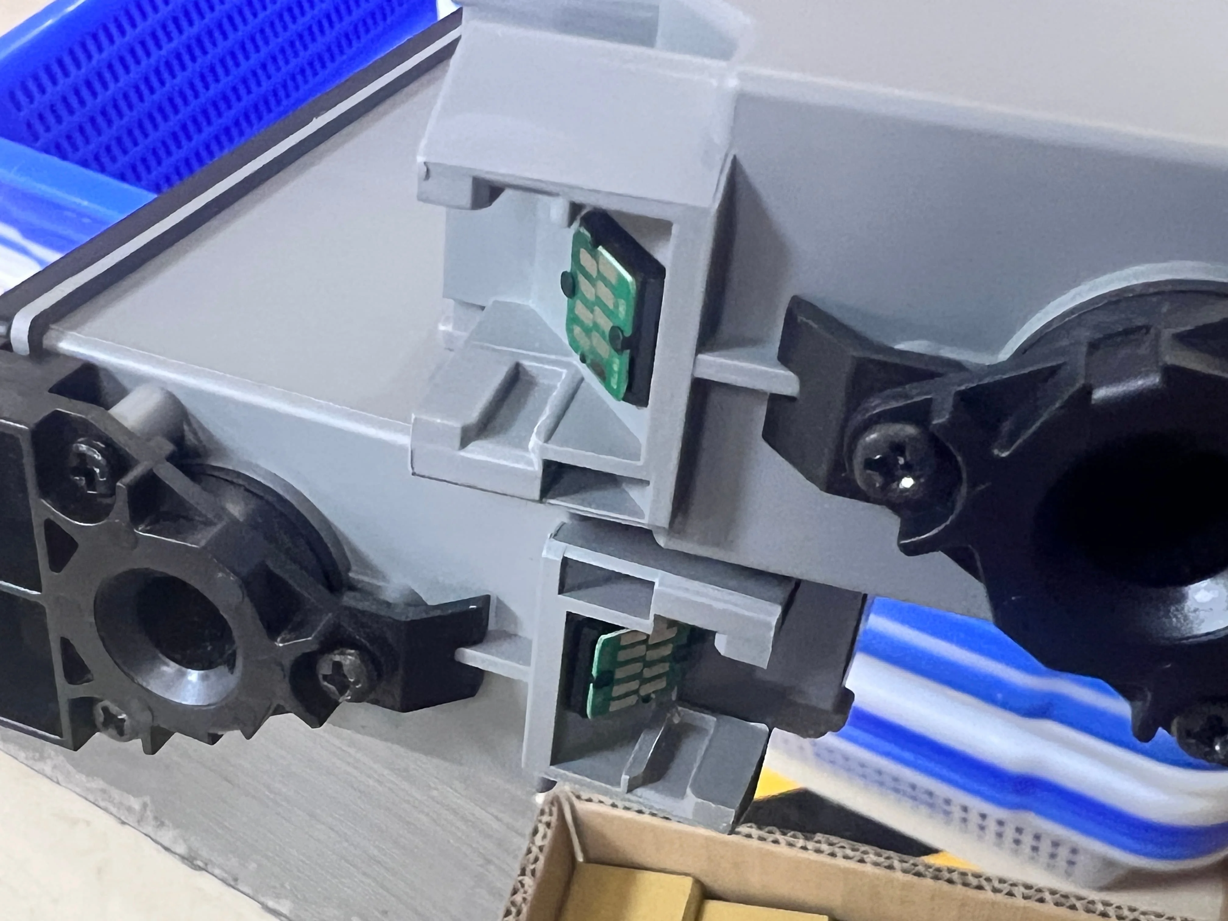 

T671300 T6713 Контейнер для сбора мусора для Epson WF-M21000 WF-C20600 WF-C20750 WF-C21000 WF-M20590 WF-C17590 WF-C20590