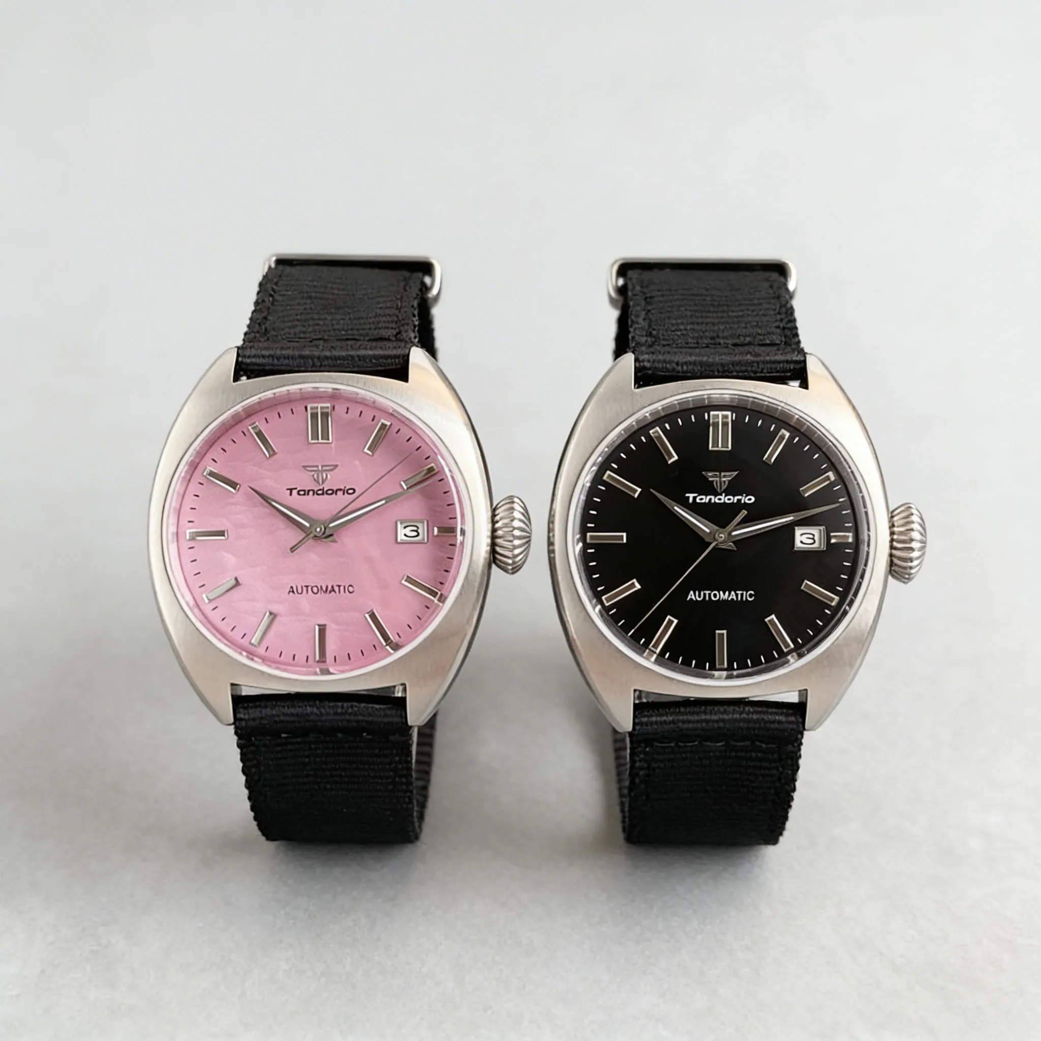 

Мужские часы Tandorio 36 мм с 7 цветами циферблатов, выпуклым сапфировым стеклом, гладким/текстурированным циферблатом, водонепроницаемостью 200 м, японским автоматическим механизмом NH35A, нейлоновым ремешком