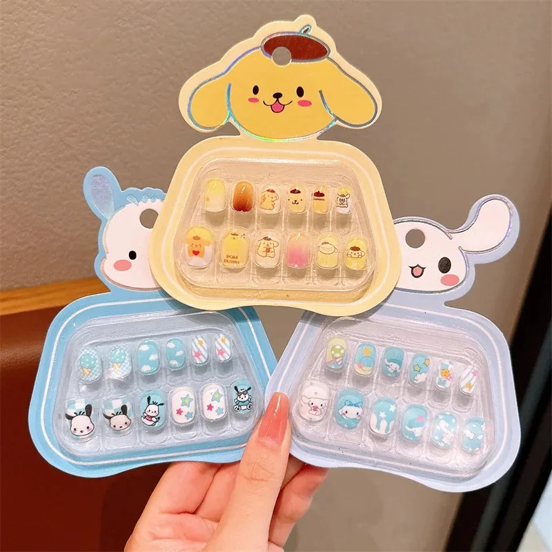 1Pack Cartoon Sanrio Kinder Nagel Aufkleber Nette Hallo Kitty Cinnamoroll Kuromi Kinder Drücken Sie auf Nagel Patch Zubehör Mädchen Spielzeug geschenk