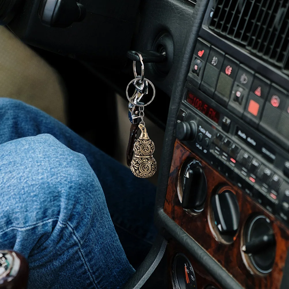 

4 шт. латунный брелок в виде тыквы, впечатляющий латунный посуда, креативный кулон, ювелирные изделия, благоприятное ажурное привлекательное портативное украшение