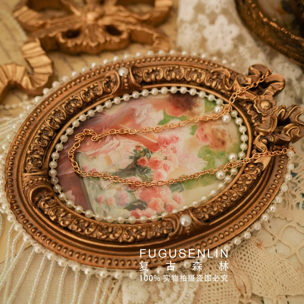 Vintage Elegant European Relief Resin Photo Frame Pearl Tassel Picture Frame Soft Furnishings Wall-mounted Wall Photo Props