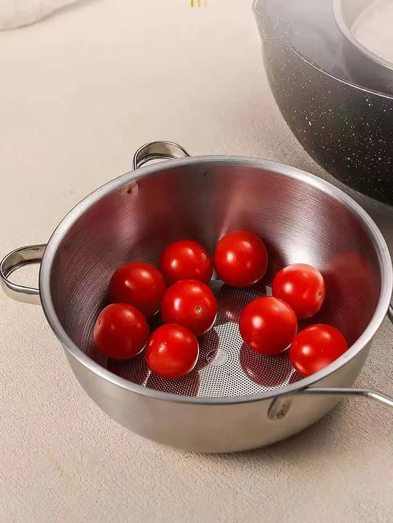 Rice Washing Basket for Home Use, Rice Sieve, Rice Washing Basin, Multifunctional Kitchen Draining Basket, Vegetable and Fruit Washing Tool, New Rice Washing Gadget, 1 Piece