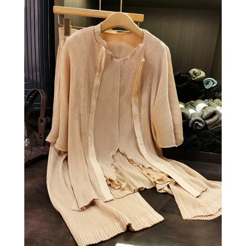 

Miyake плиссированный брючный костюм премиум-класса, однотонный повседневный простой осенний новый костюм 2025 года, женский топ, куртка с длинными рукавами, брюки с высокой талией