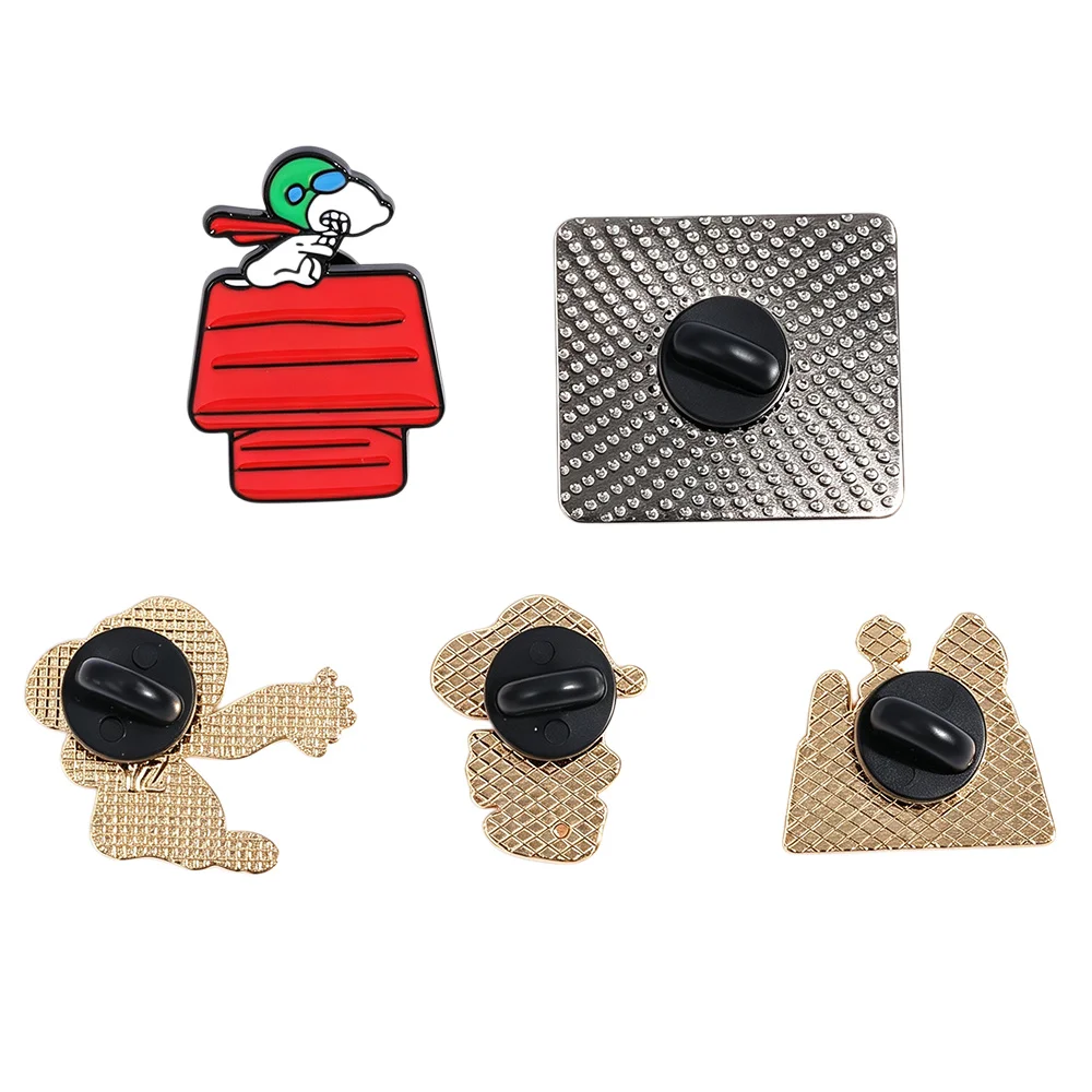 5 Pcs Long Ears Beagle Brooch Comic Strip Cute White Dog Enamel Pin Metal Badge Jewelry Clothing Backpack Accessories Gift