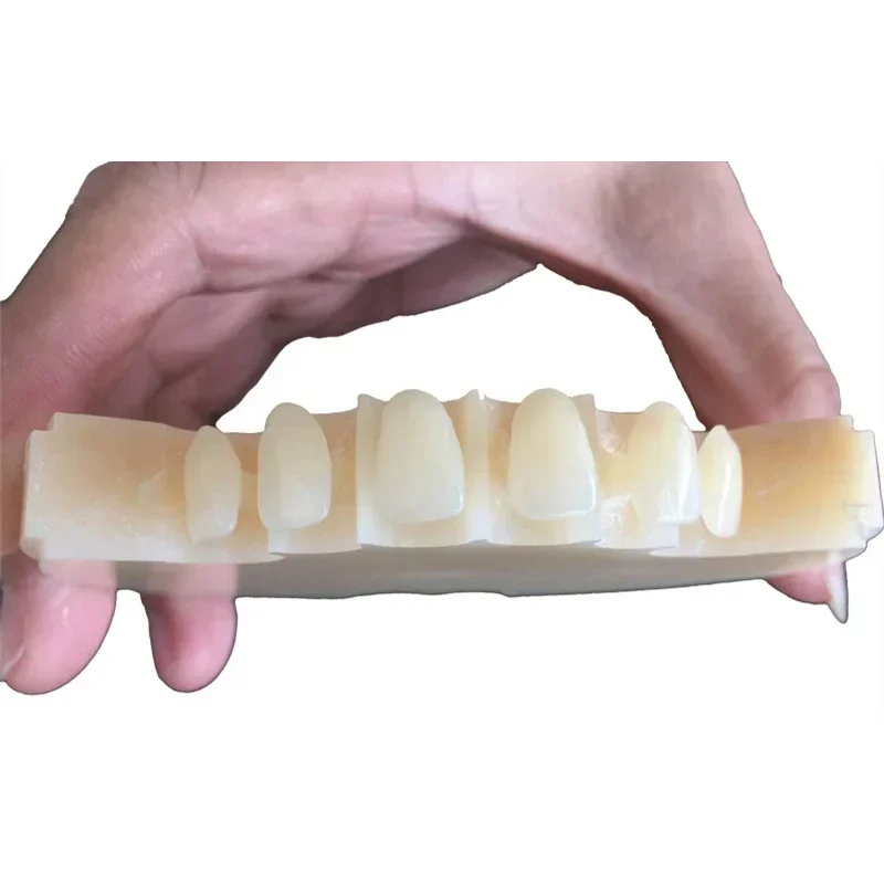 Высококачественный многослойный блок из ПММА Amann Girrbach Dentals 89*71*10 мм ~ Фото №6