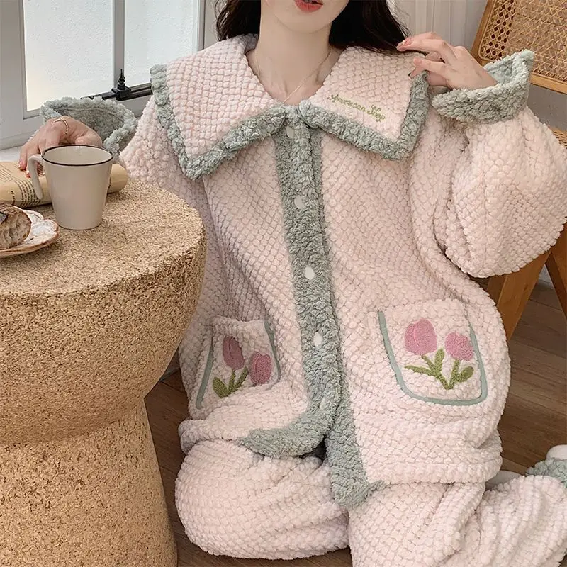 

Women's Coral Fleece Pajama Set Cute Fleece Lined Winter Warm Sleepwear Cozy Comfortable Cotton Flannel Loungewear Homewear Suit