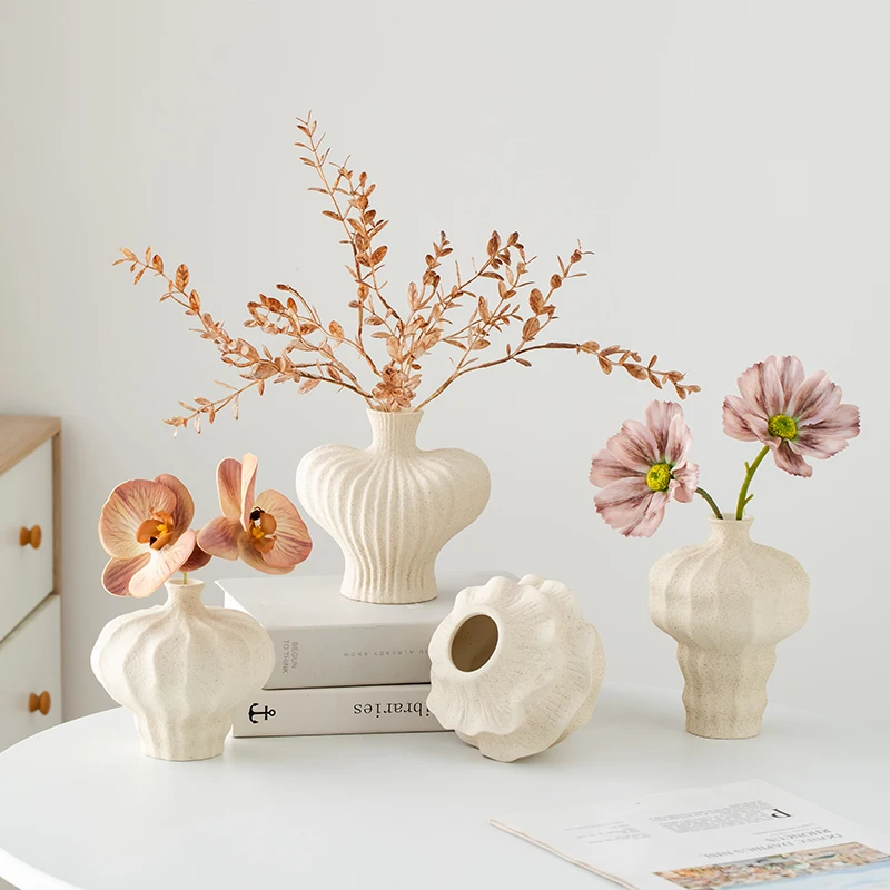 

Ceramic dried flower vase - simple realistic flowers - fresh flower arrangement - elegant and luxurious decorative piece