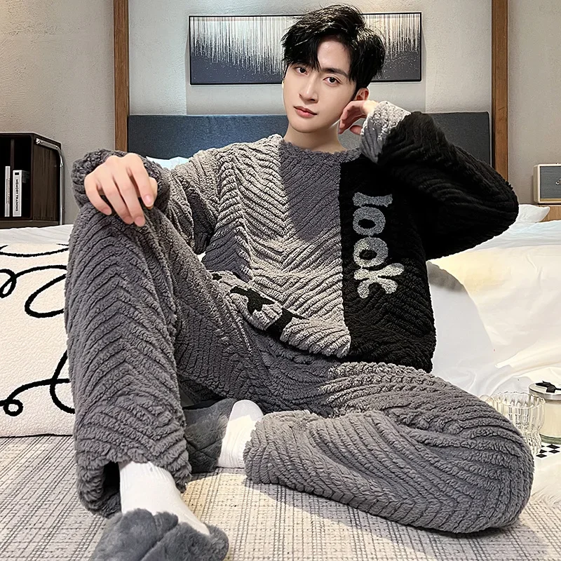 Higher Quality Thickened Warm Flannel Plus Size Men Pajamas Winter Nightwear Loungewear Striped Sleepwear Homewear Cartoon Bear