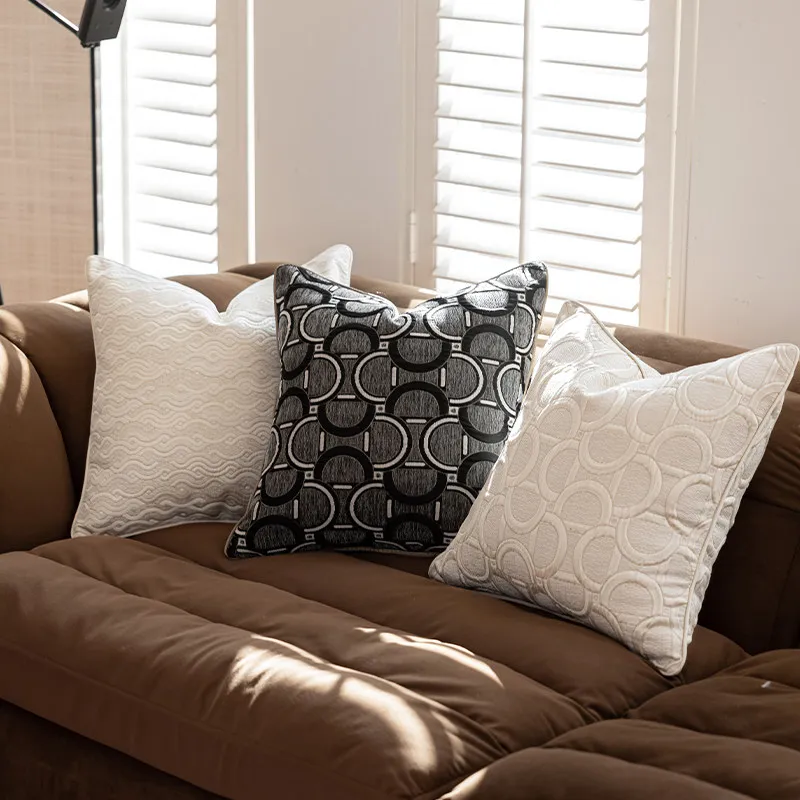 Modern Geometric Throw Pillow Cover Textured Jacquard Circle Cushion Case with Contrast Piping Luxury Decorative Pillow For Sofa