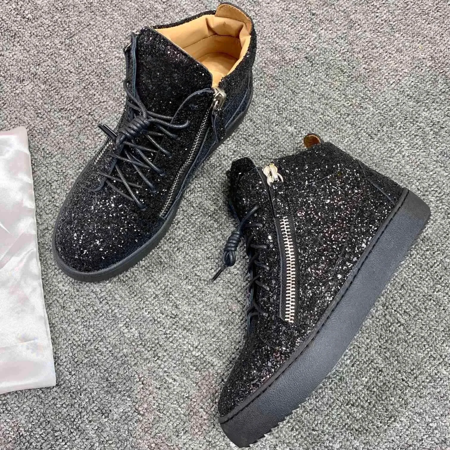 

Top Quality Classic Mens Casual Sneakers Women High-top Real Leather Tennis Luxury Brand Designer Unisex Sports shoes 0077