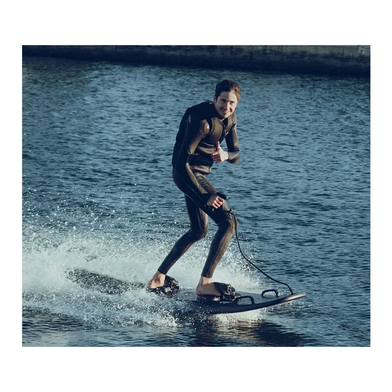 بيع المصنع مباشرة لوح ركوب الأمواج الكهربائي مع محرك