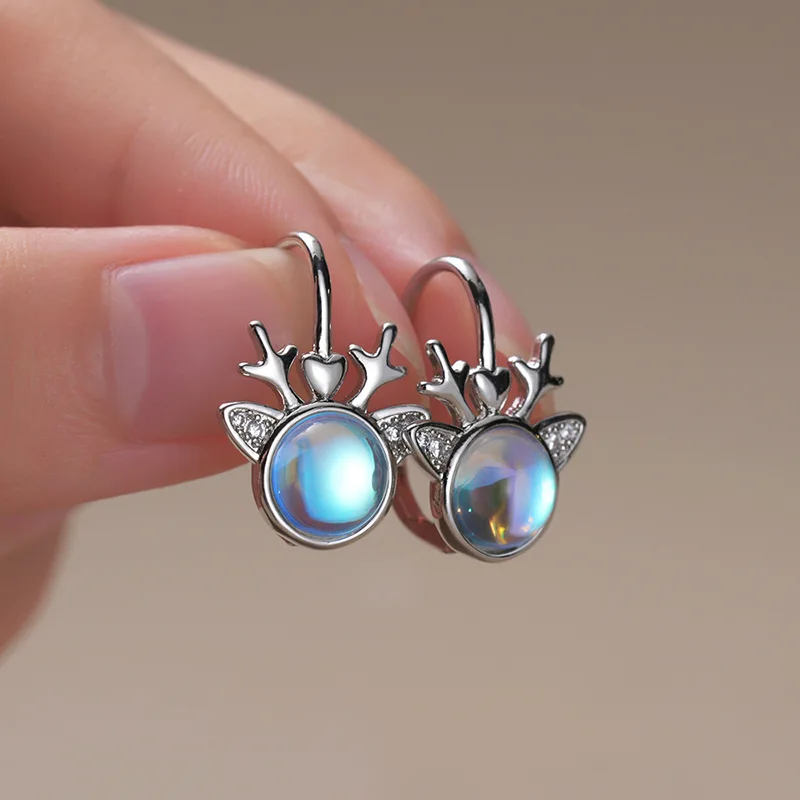 European and American Cute Reindeer Christmas Style Ear Buckle Taobao Christmas New Moonstone Shiny Sweet Style Jewelry